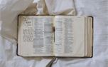 Scripture on White Linens (39414)