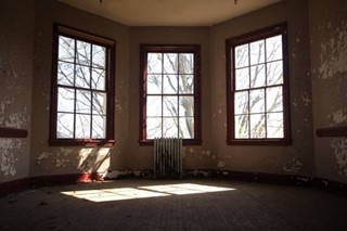 Window in an empty room