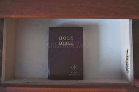 Gideon's Bible (69147)